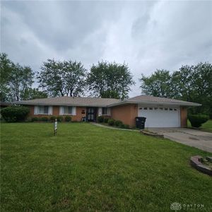 629 Willow Springs Dr, Dayton, OH, 45417