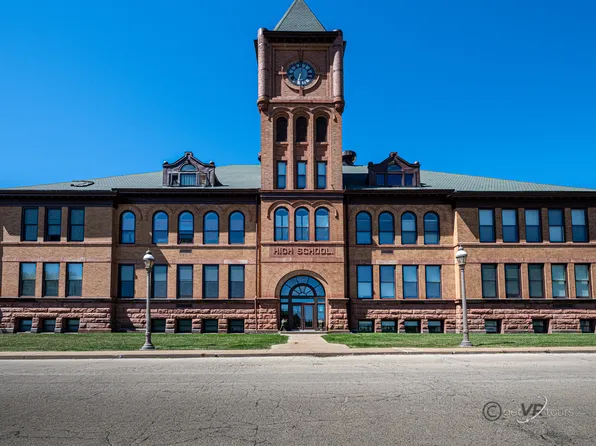 411 S Prospect St APT 306, Galena, IL 61036