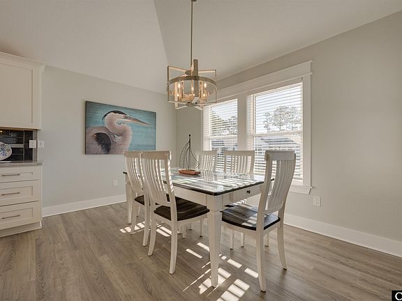 5th image of 510 W Eden St Lot 25 & 26
