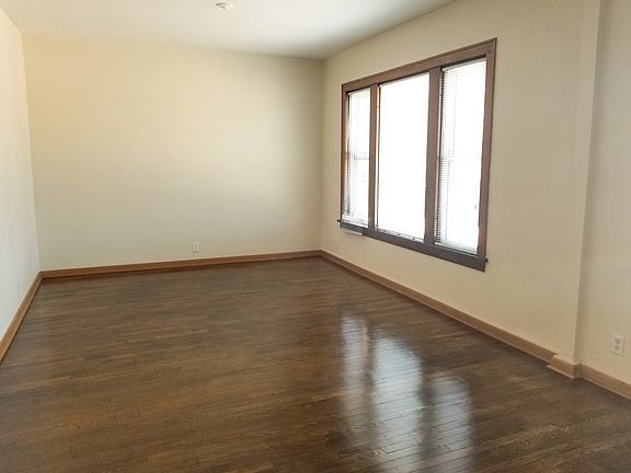 4th image of 3463 S Archer Ave #3