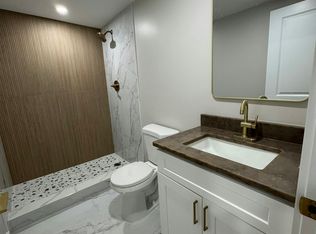 2416 N Charles St #1, Baltimore, MD 21218