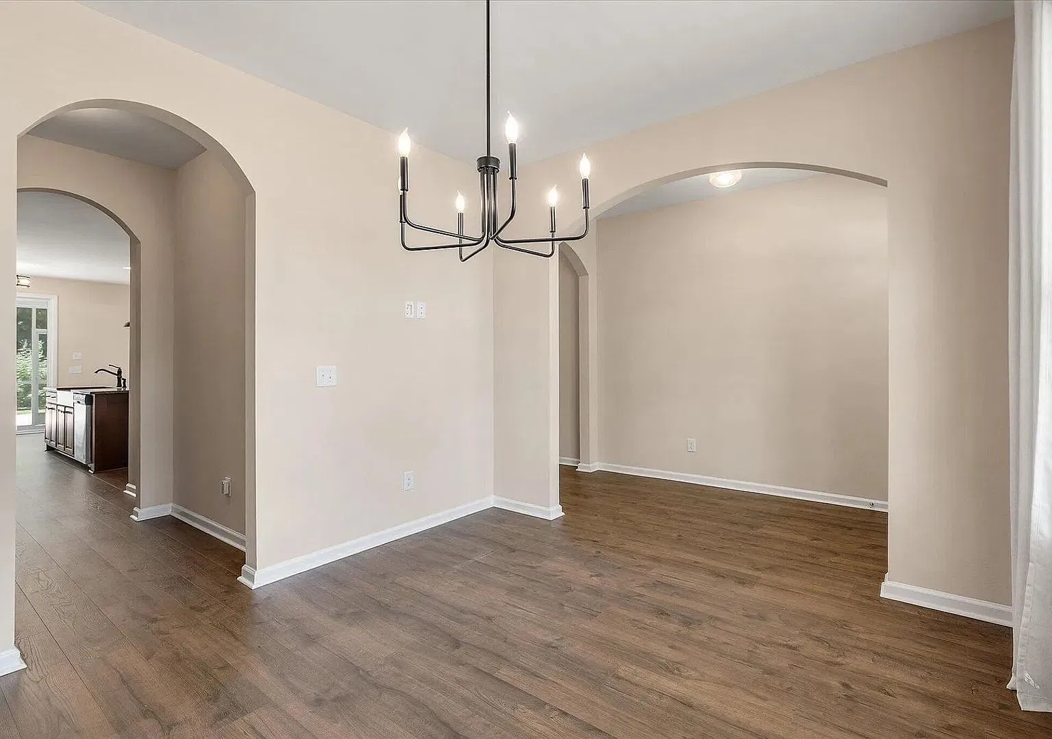 4 Bedroom 2.5 Bath House in Homecoming - Ravenel, SC — Photo 4