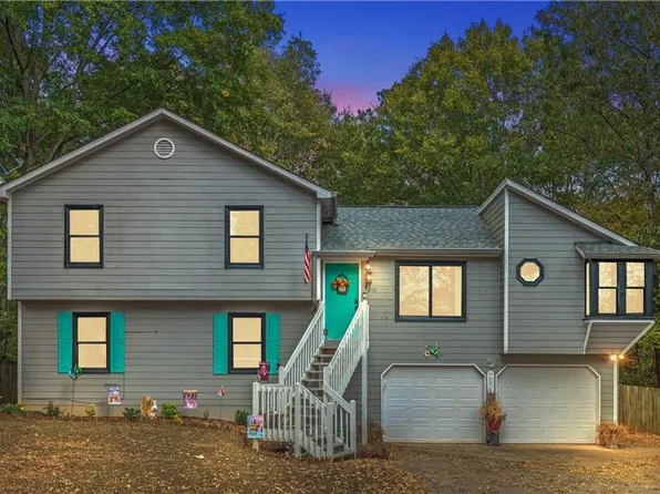 202 Amberwood Trl, Euharlee, GA 30145
