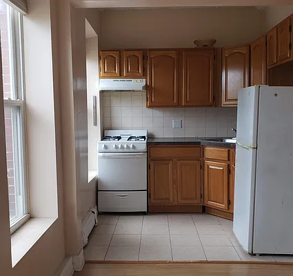 Rented by RR Gowanus LLC | media 38