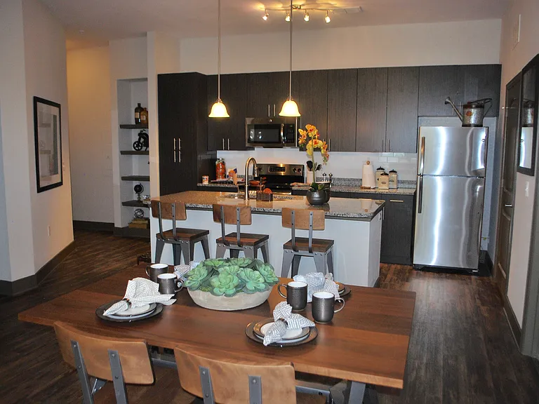 The Addison at Tampa Oaks — Photo 7