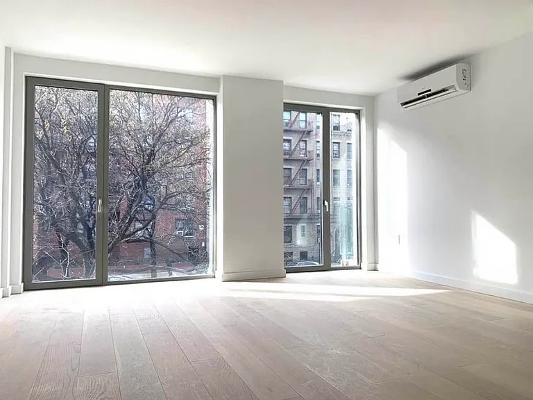 567 Ocean Ave #A-210 — Photo 2