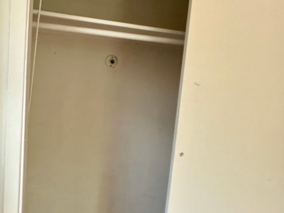 Walk in Closet