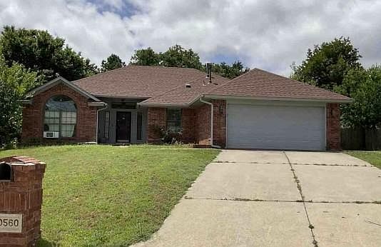 1st image of 20560 Brush Creek Blvd