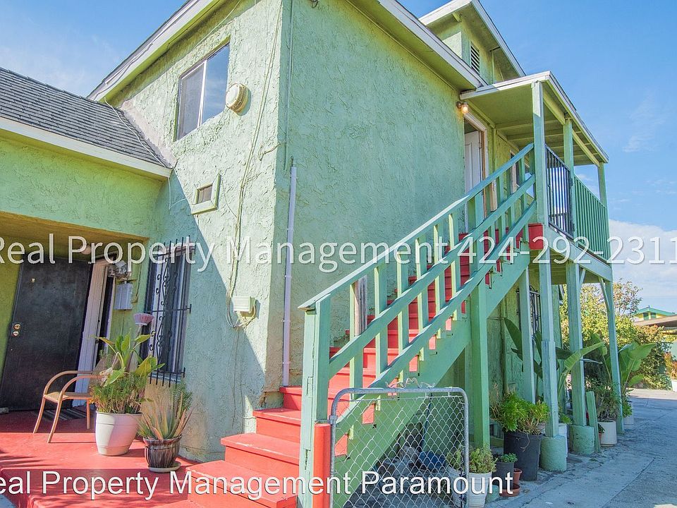 1st image of 1639 1/2 W 37th Pl