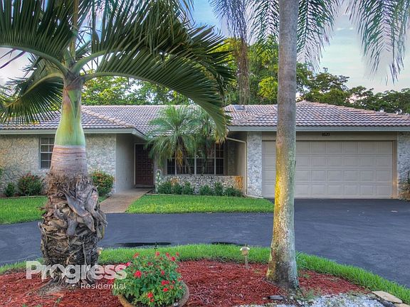 5th image of 8623 NW 47th Dr #1