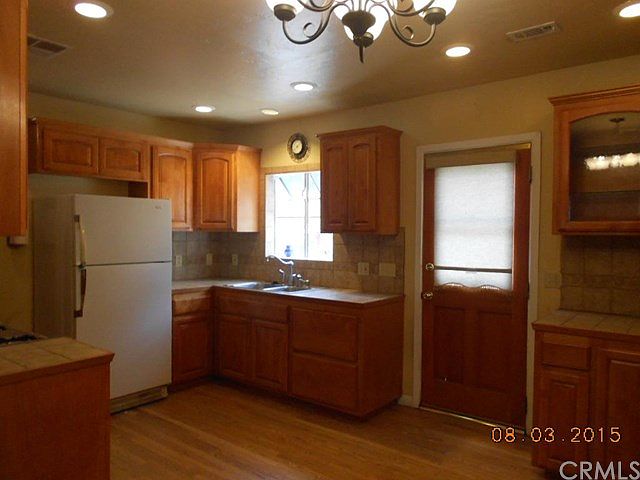 1st image of 4768 N D St