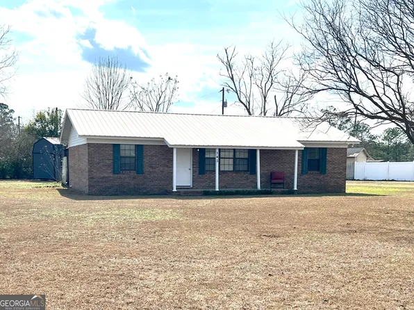 145 Beagle Blvd, Alma, GA 31510
