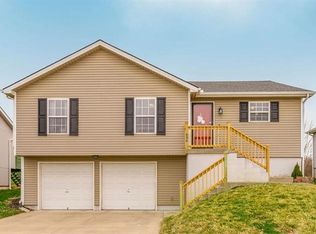 436 N Queen Ridge Ave, Independence, MO 64056