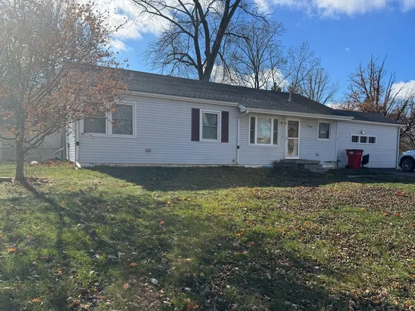 1709 W William St, Champaign, IL 61821