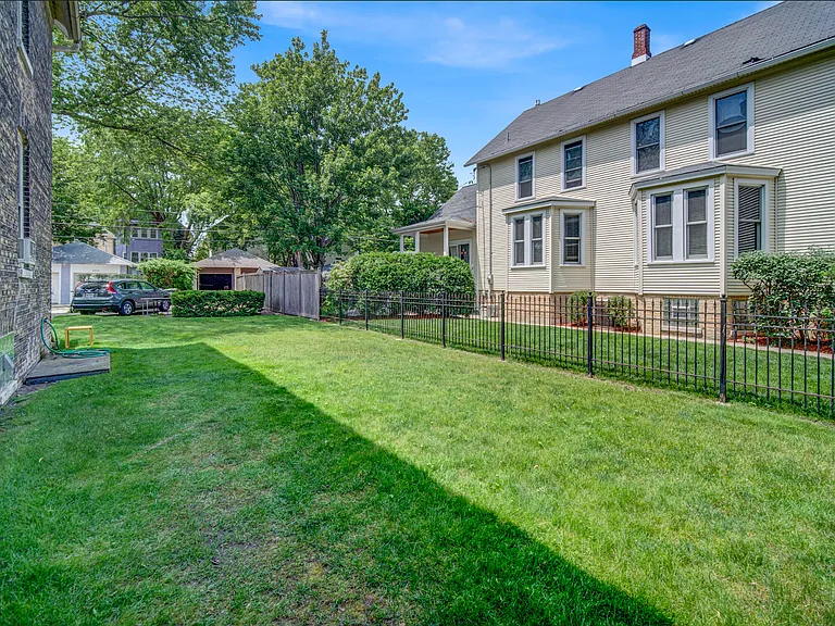 2018 Pratt Ct — Photo 7