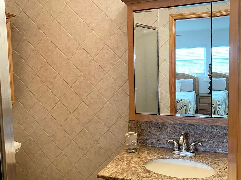 2453 NE 51st St #D309 — Photo 7