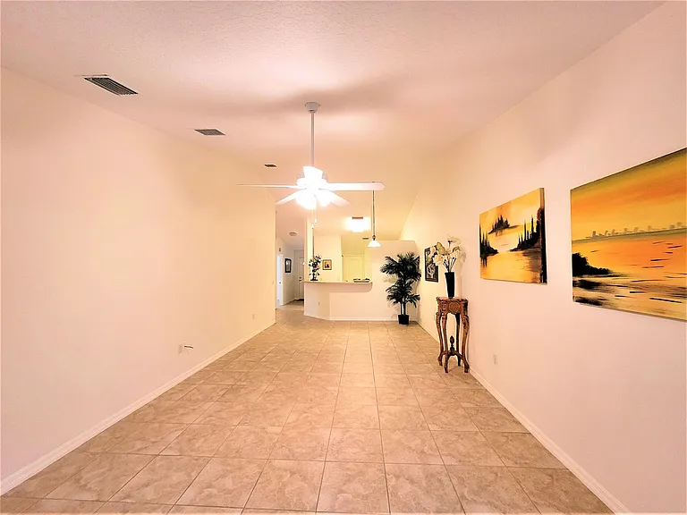 351 Del Monte Rd #B — Photo 13