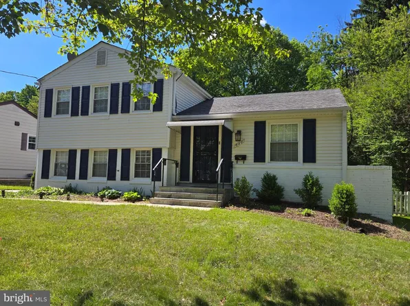 630 Edmonston Dr, Rockville, MD 20851