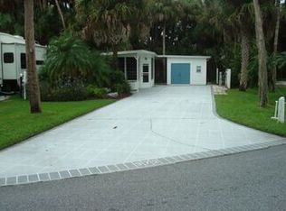 372 Oak Cove Rd, Titusville, FL 32780