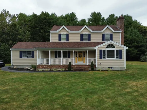 37 Rhode Island Ave, Dartmouth, MA 02747