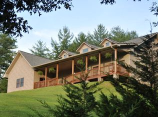 91 Country Springs Ln, Murphy, NC 28906