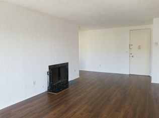 1446 Brockton Ave APT 5, Los Angeles, CA 90025
