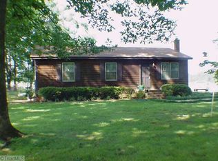 5763 Porterfield Rd, Browns Summit, NC 27214