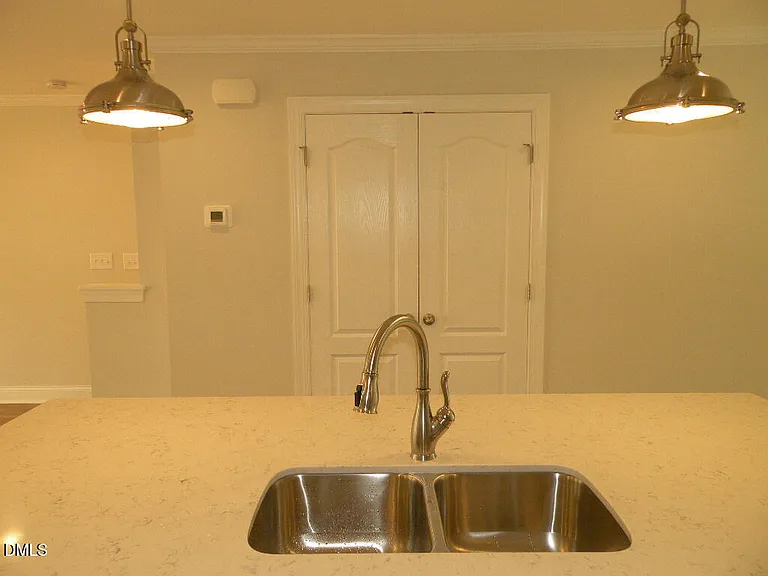 328 Page Square Dr — Photo 11