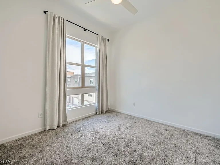 11821 Stone Run Ave — Photo 7