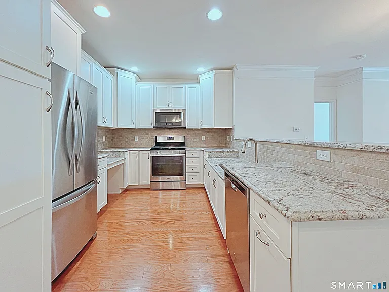 113 Center Meadow Ln #113 — Photo 4