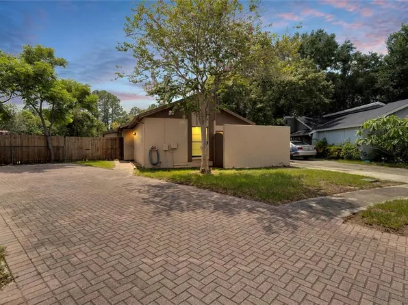 2022 Gregory Dr, Tampa, FL 33613