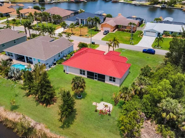 3326 SW 8th St, Cape Coral, FL 33991
