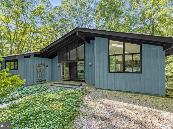 homes for sale horseshoe trail chester springs pa