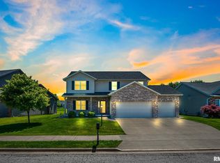 10856 N Glenfield Dr, Dunlap, IL 61525