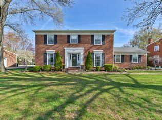 309 Oxfordshire Ln, Hurstbourne, KY 40222