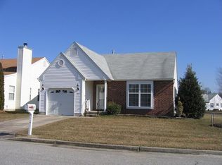 401 Paradise Rd, Williamstown, NJ 08094