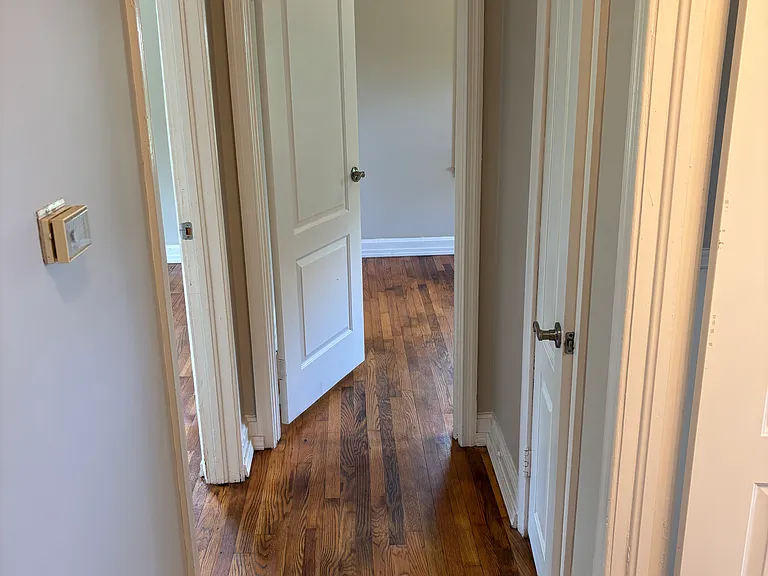 505 Corona St — Photo 8