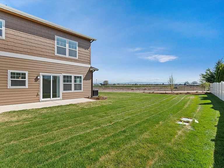 Cedar Crossing Luxury Townhomes — Photo 110