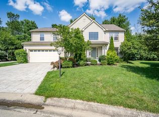 2040 Rustling Oak Ct, Dayton, OH 45431