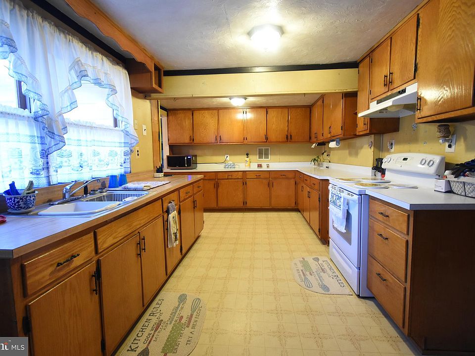 8998 Penns Hill Rd, La Plata, MD 20646 MLS MDCH2017422 Zillow