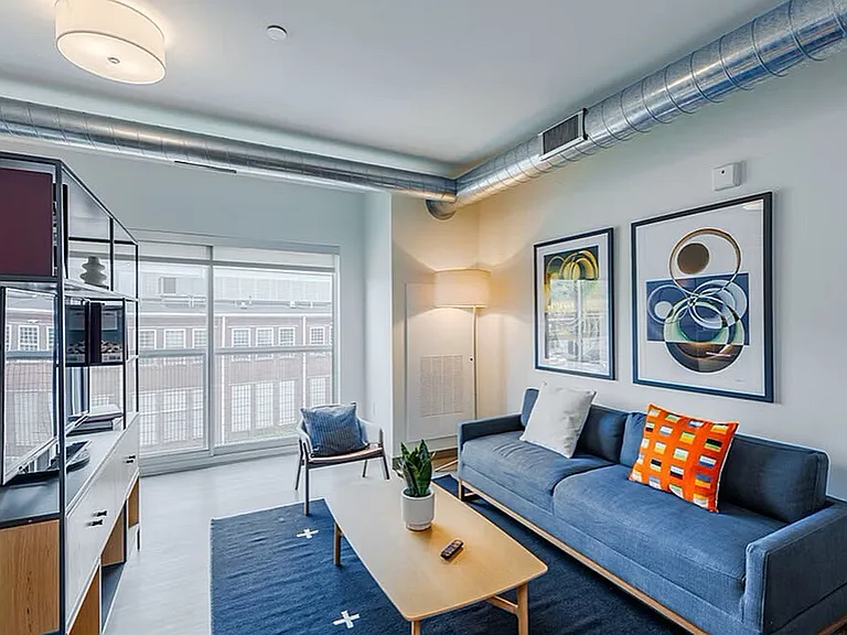 Studio Guest Suite b