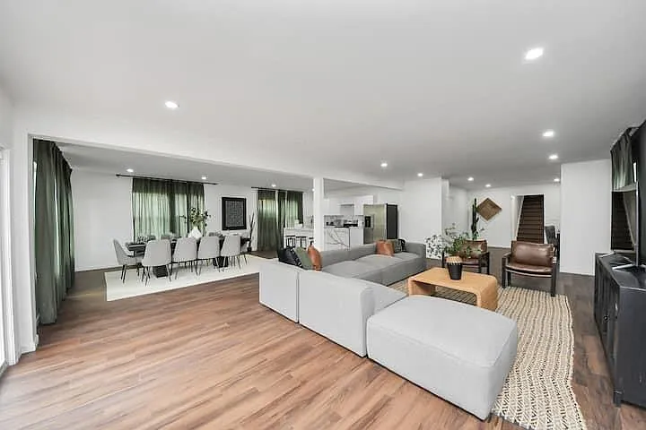 3760 Rio Vista St — Photo 5