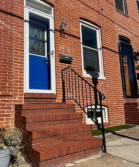 1432 Haubert St — Photo 2