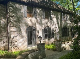 1304 Sand Hill Rd, Hummelstown, PA 17036