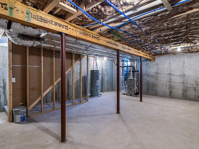 81 Cadora Ave #81 — Photo 18