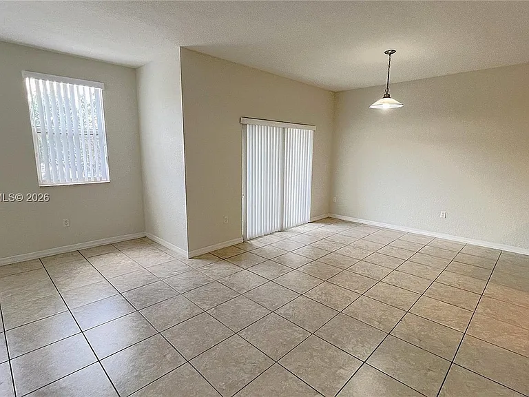 10885 NW 89th Ter #221 — Photo 3