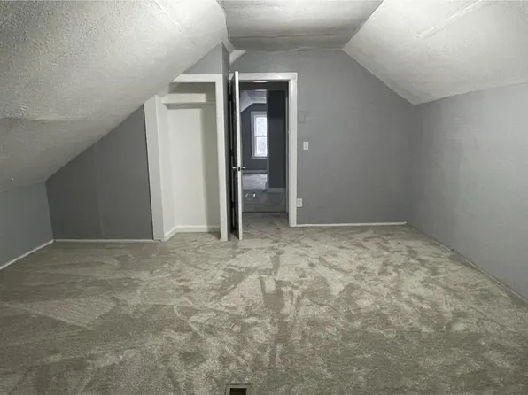 12808 Craven Ave, Cleveland, OH 44105