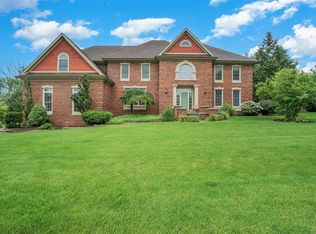 259 Paul Revere Dr, Chesterton, IN 46304