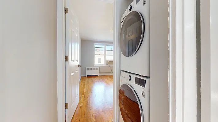 Rented by Bond New York | media 18