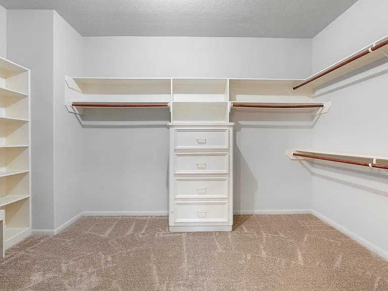 1310 E James St #18 — Photo 14